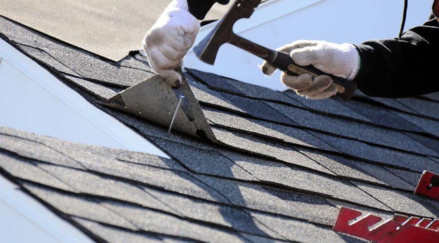 Professional gutter cleaning in Houlton, WI